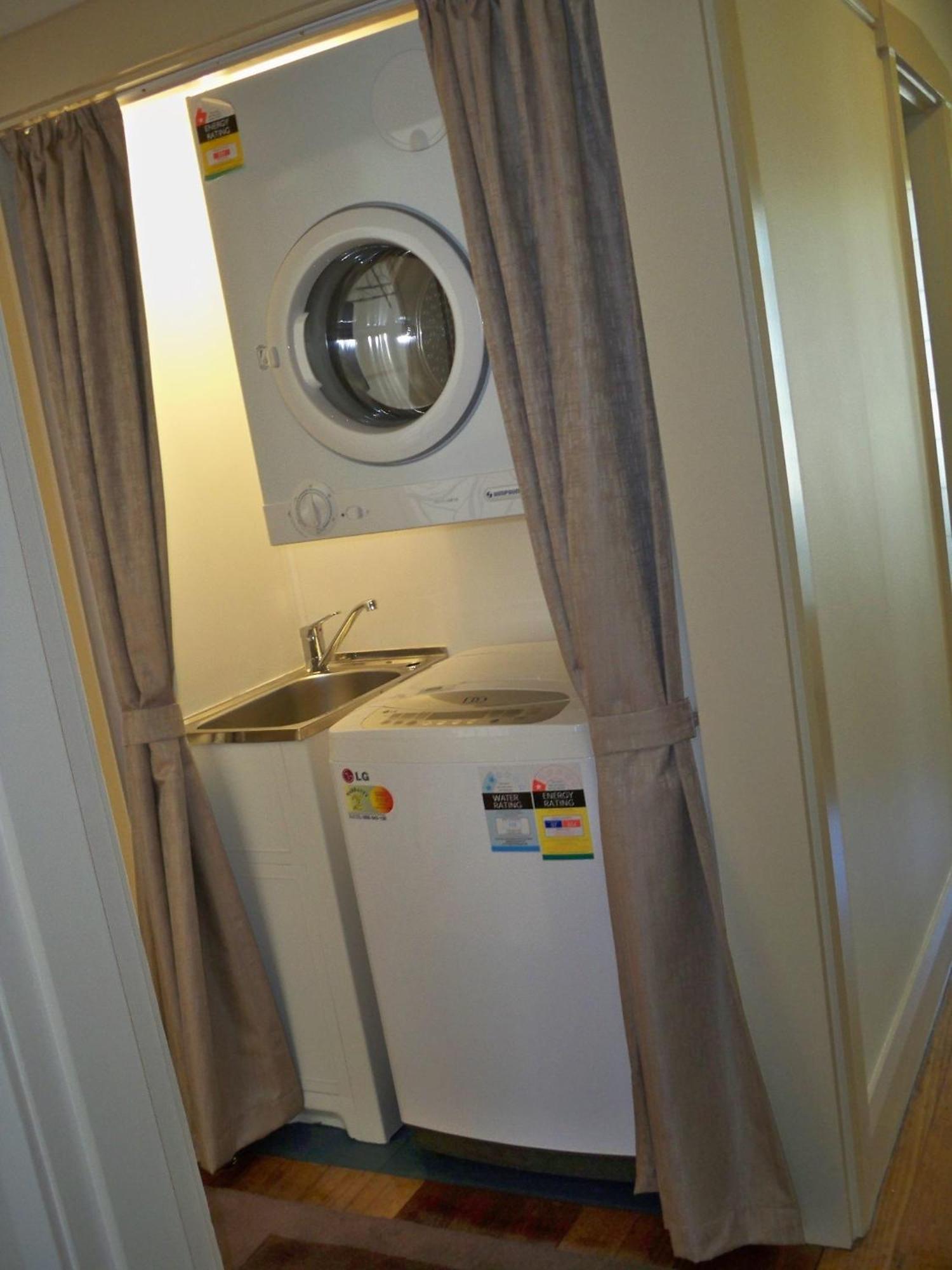 Moonah Central Apartments Хобарт Экстерьер фото